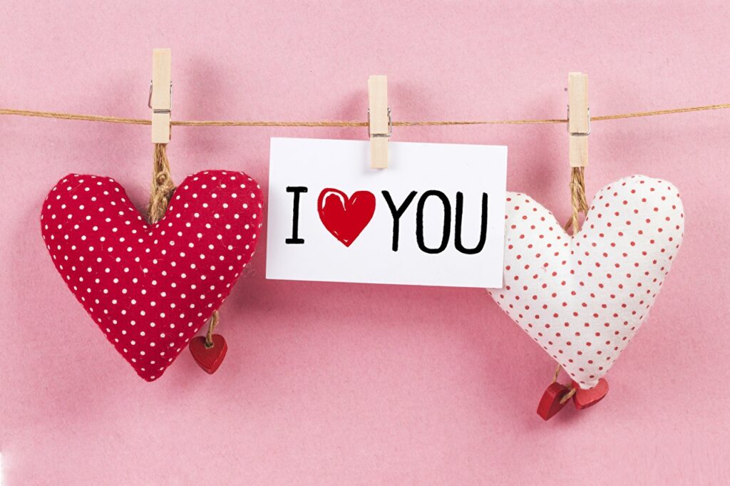 Russian Phrases: 15 Love Phrases for Valentine's Day & More